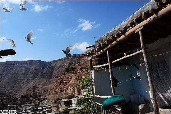 Esfidan Village (Espidan village)