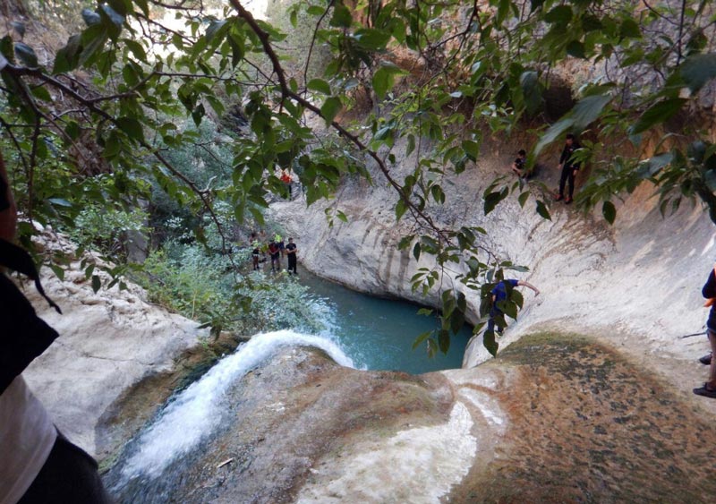 Tamoradi Canyon-s Waterfall
