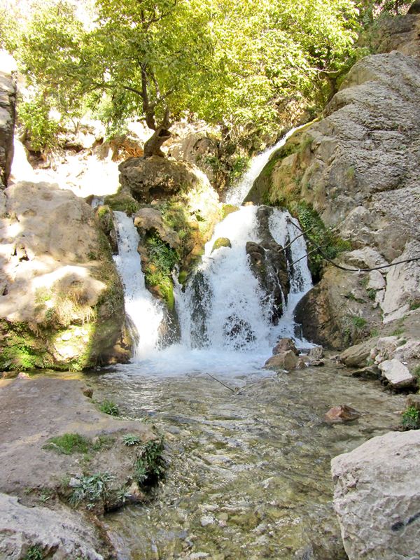 Atashgah Waterfalls