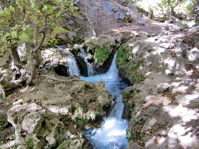 Atashgah Waterfalls