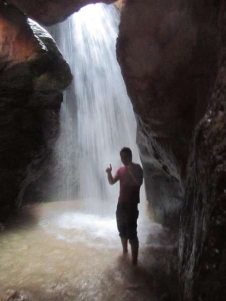 Mojen Waterfall