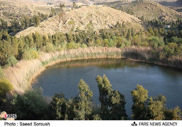 Pol-e Dokhtar Lagoons