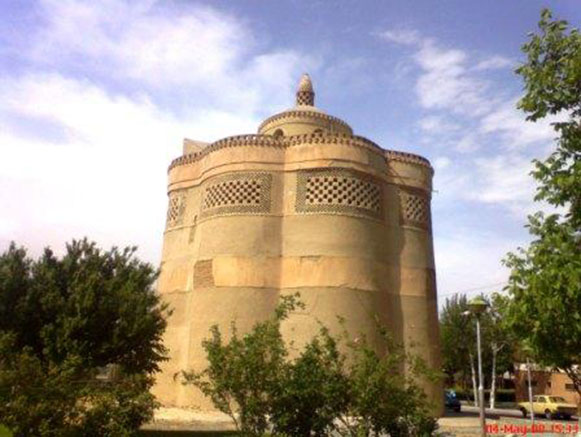 Zibashahr Decuple DovecoteTower of Mobareke Isfahan