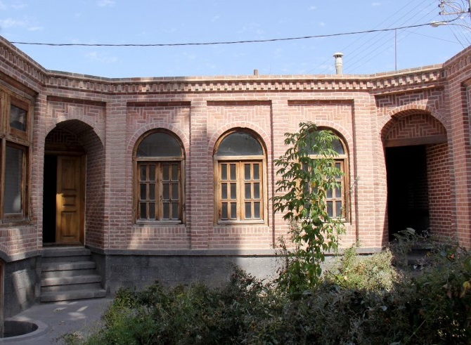 The House of Seyyed Hashem Ebrahimi