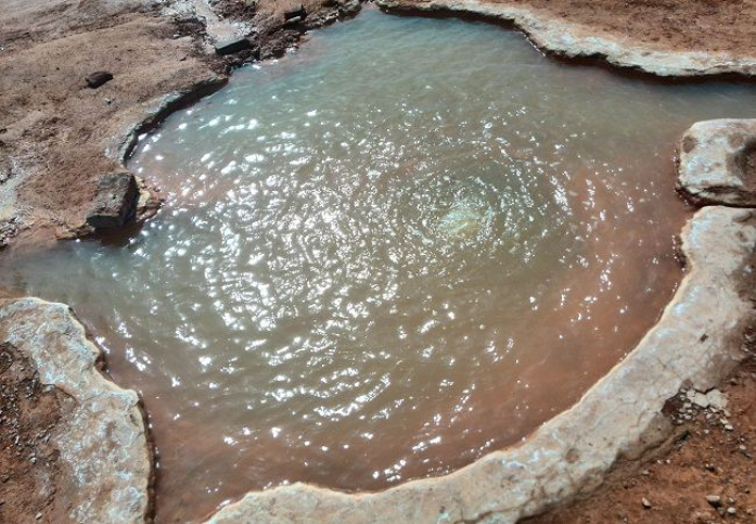 Qezel Dagh Mineral Water Spring, Azarshahr