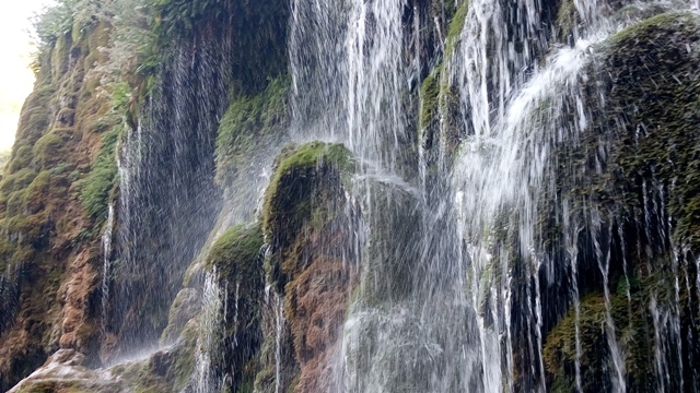 Kharaba Dayirman Waterfall (Asiyab Kharabeh)