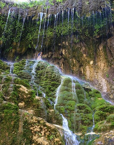 Kharaba Dayirman Waterfall (Asiyab Kharabeh)