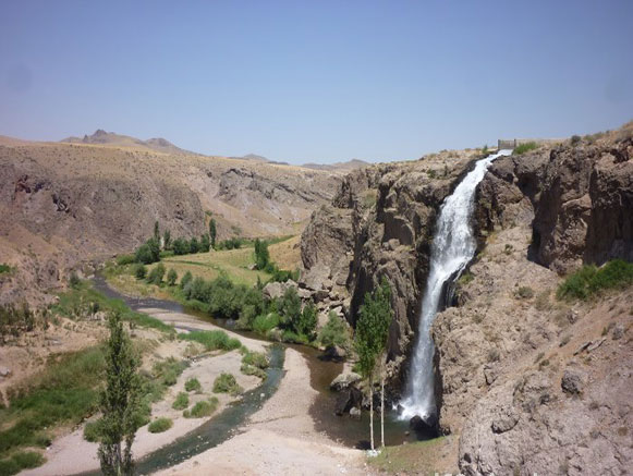 Waterfall of Aido Ghamosh Dam