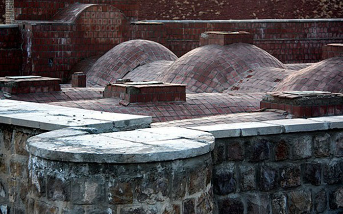 Goyje Bel, Shah Abbasi Caravanserai