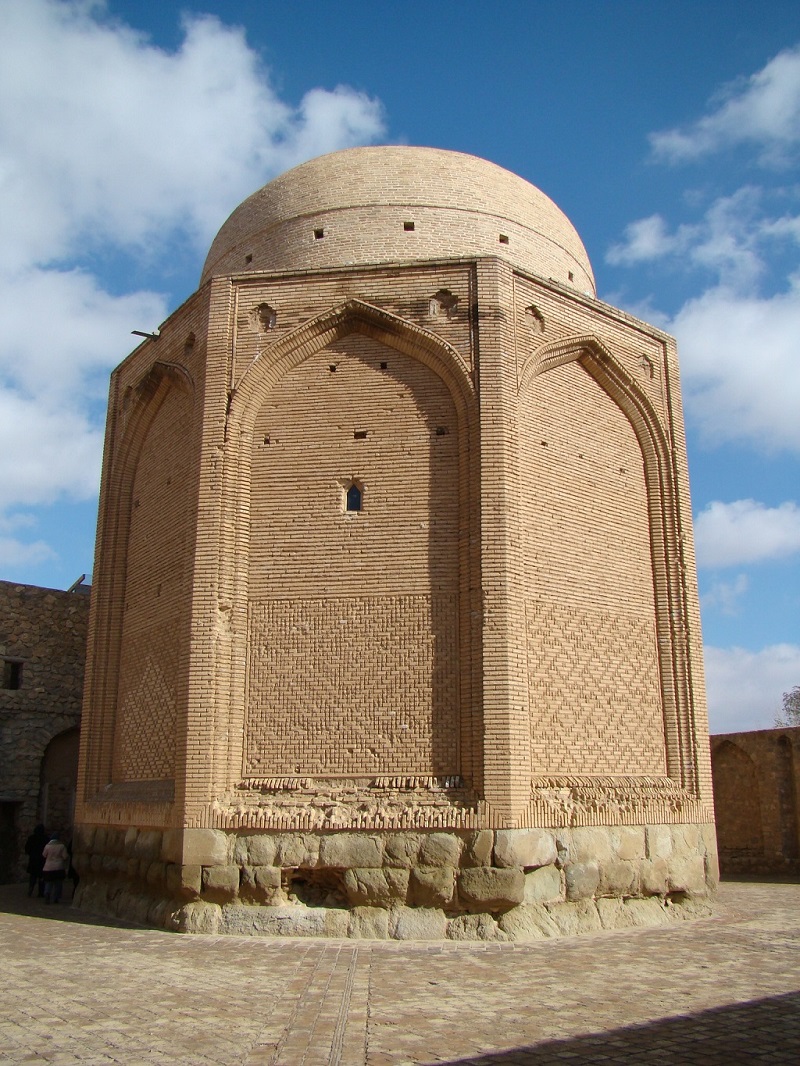 Chalabioghlou Mausoleum or Sheikh Barragh Mausoleum