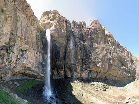 Khur Waterfall