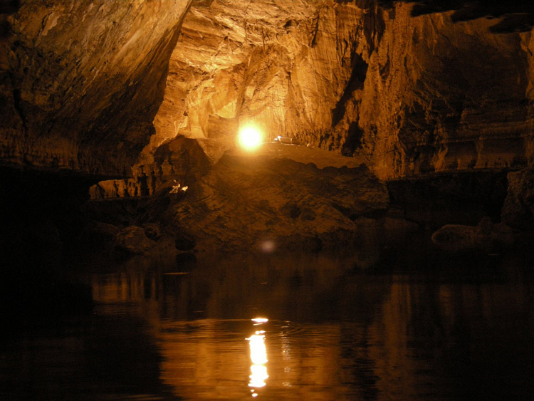 Ali-Sadr Cave