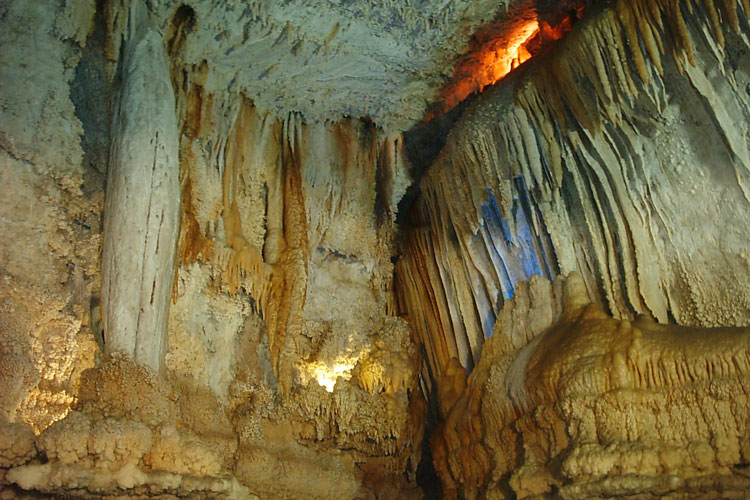 Ali-Sadr Cave