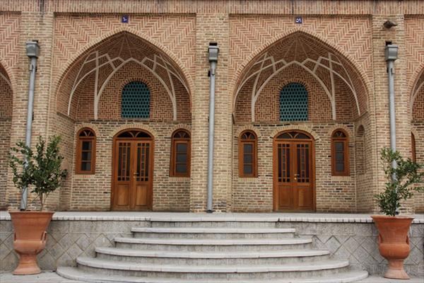 Khanate Caravanserai, Tehran