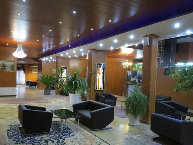 Abgarm Hotel Mahallat