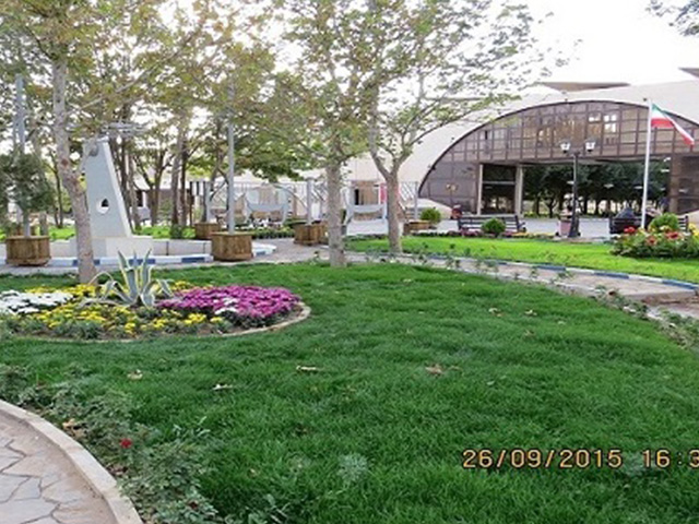 Abgarm Hotel Mahallat