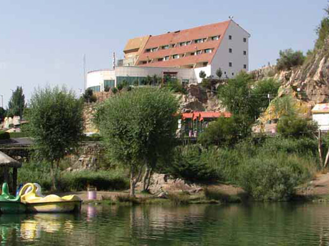 Zagros Hotel Borujerd