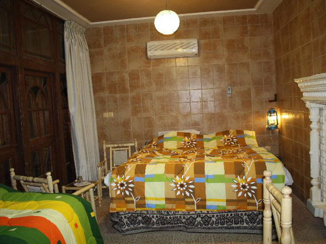 Niayesh Traditional Hotel Shiraz