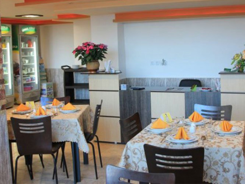 Bahar Beach Hotel Rudsar