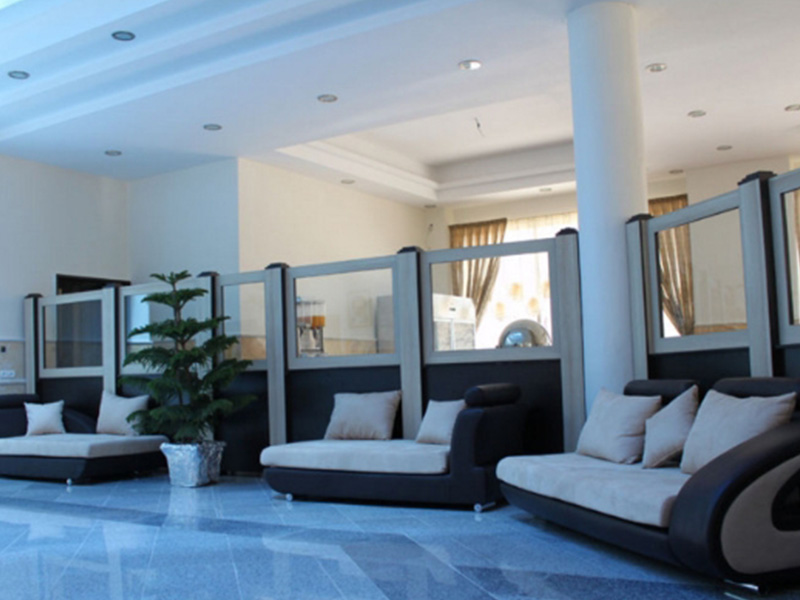 Sabz Hotel Niasar