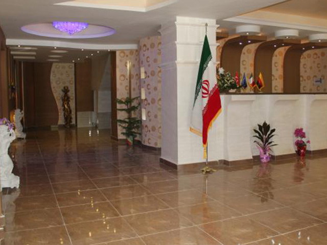Halis Hotel Borujerd