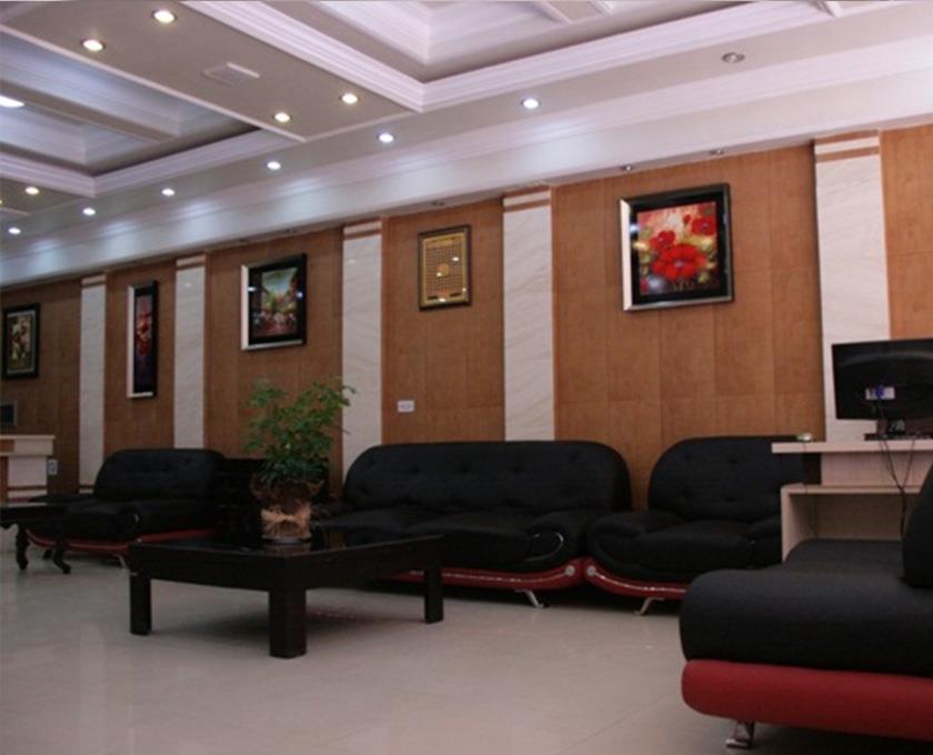Damoon Hotel Apartments Shahre Kord