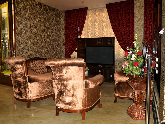 Resalat Hotel Apartment Mashhad