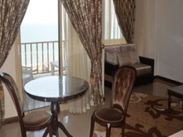 Almas Hotel Abbasabad