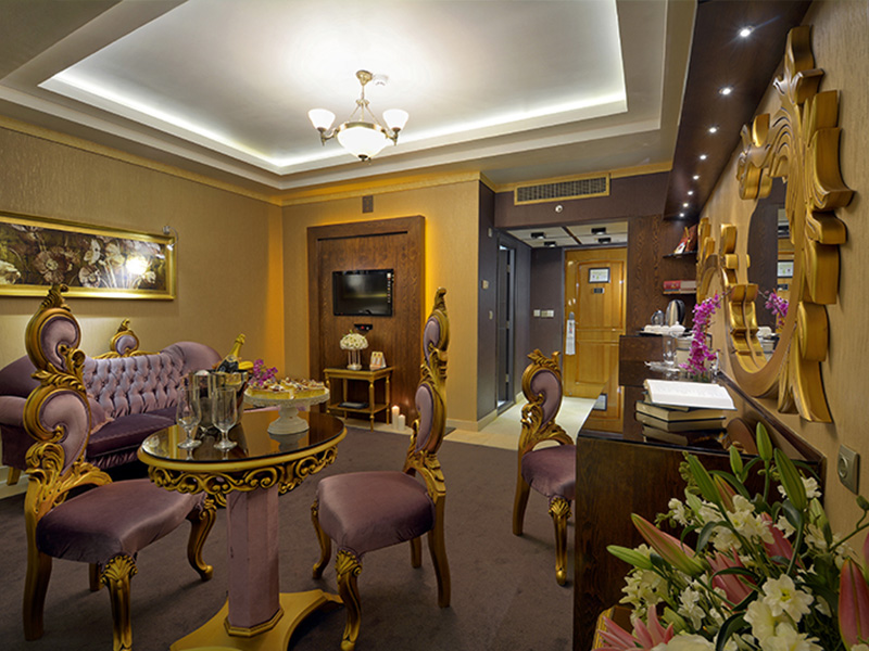 Ghasr Hotel Mashhad