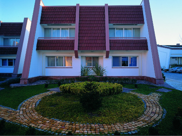 Narenjestan Hotel Nur
