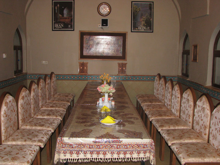 Gouged Arg Hotel Golpayegan