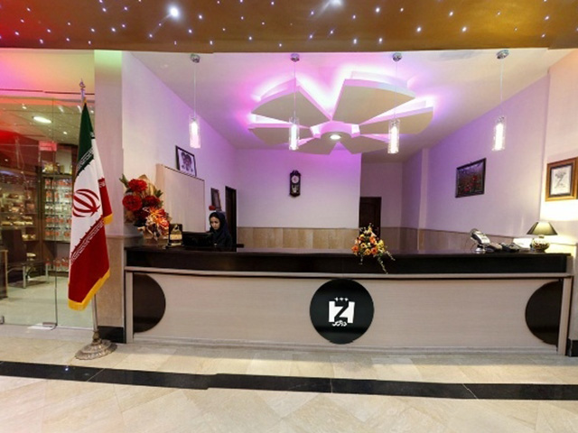 Zagros Hotel Khansar