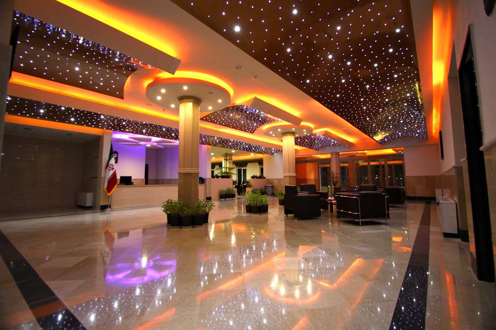 Zagros Hotel Khansar