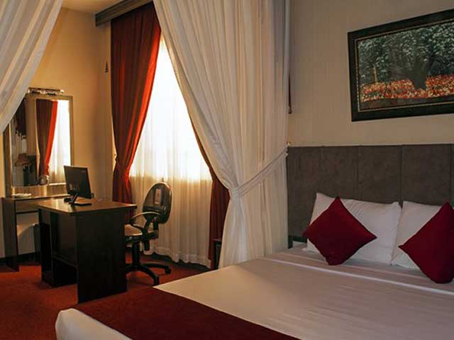 Kiana Hotel Mashhad