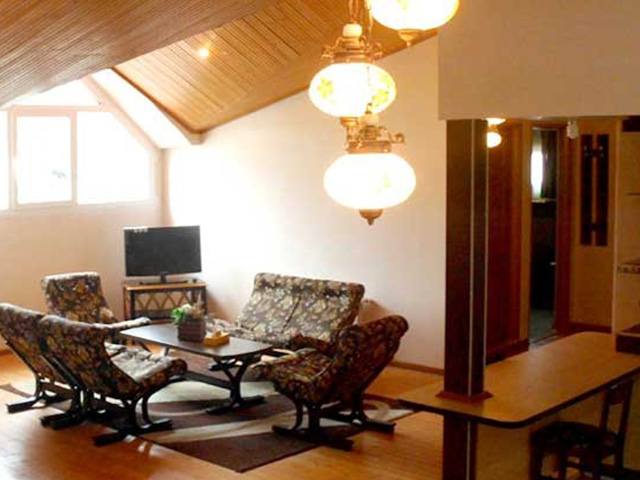 Parvaneh Hotel Apartment Marzanabad