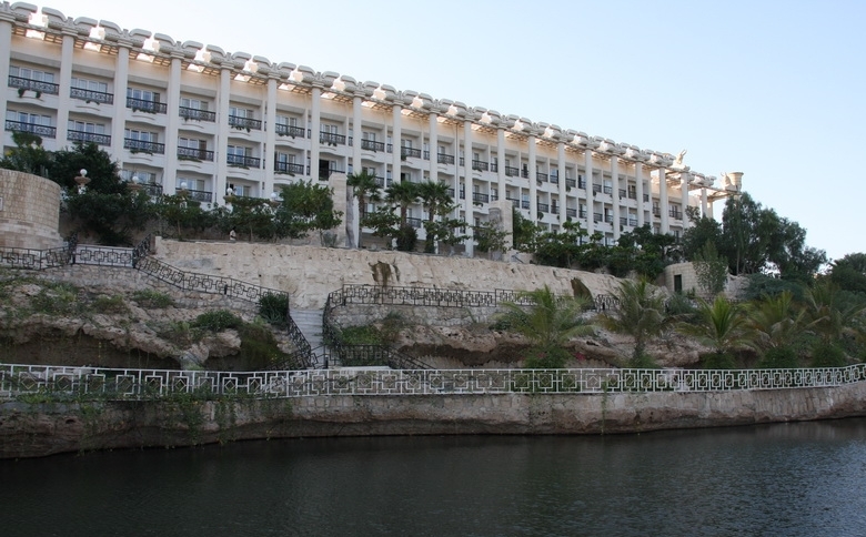 Dariush Hotel Kish