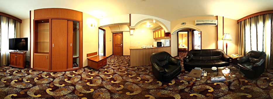 Parmis Hotel Kish