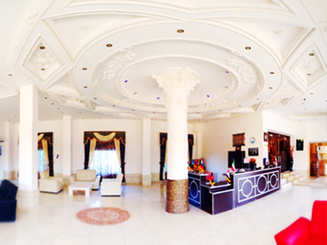 Ghasr Hotel Minudasht