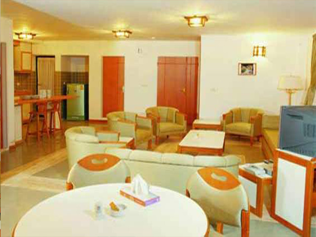Aryan Hotel Nur