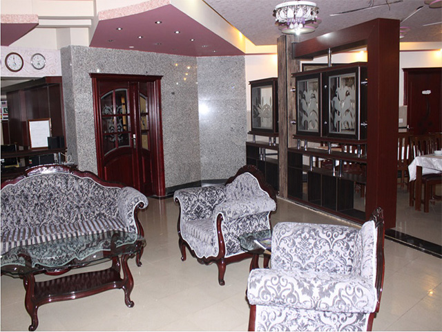 Reza Hotel Shirvan
