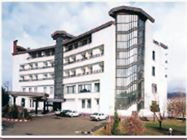 Eram Hotel Yasuj