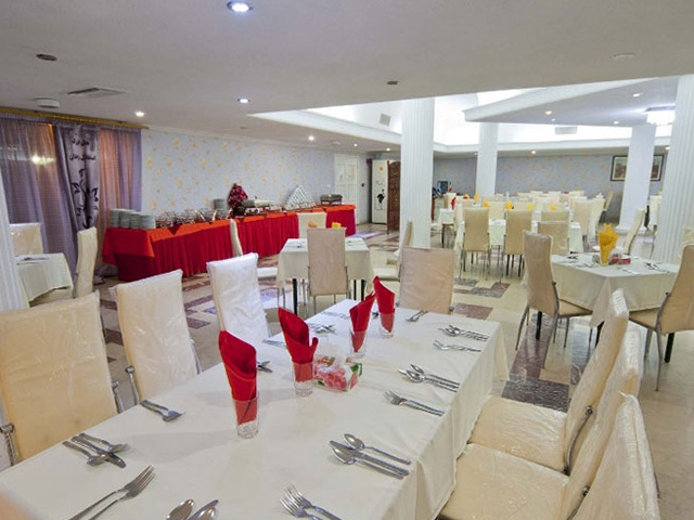 Esteghlal Hotel Zahedan
