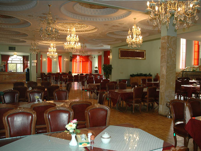 Sangsar Hotel Semnan