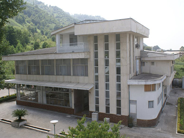 Waterfall Fajr Hotel Lahijan