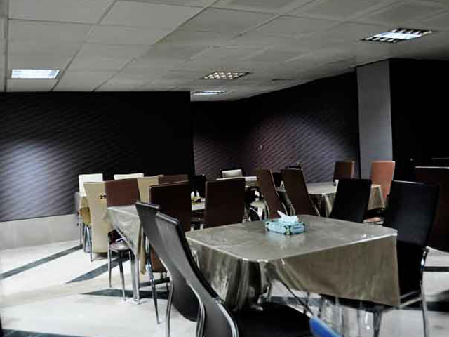 Kushal Hotel Apartment Chalus