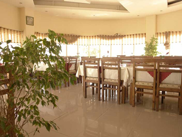 Romeyleh Hotel Asaluyeh