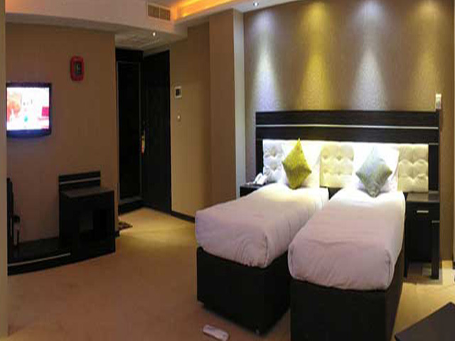Zagros Hotel Arak