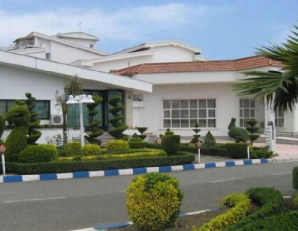 Patris Hotel Apartment Chaboksar