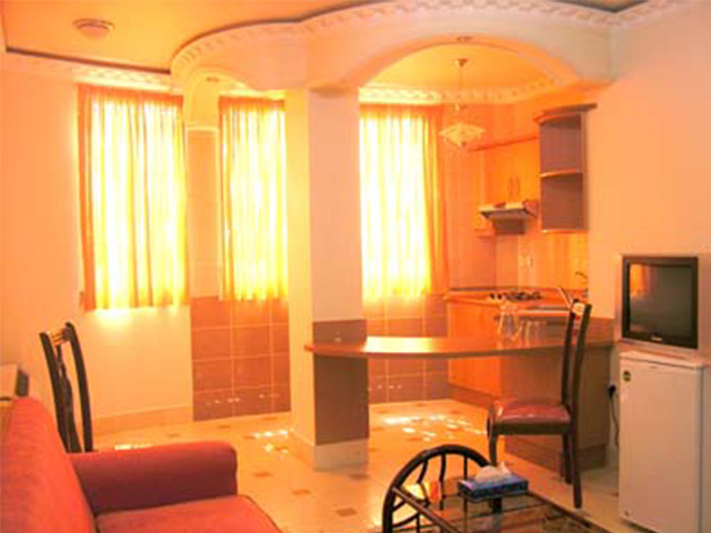 Ghasr Hotel Apartment Isfahan