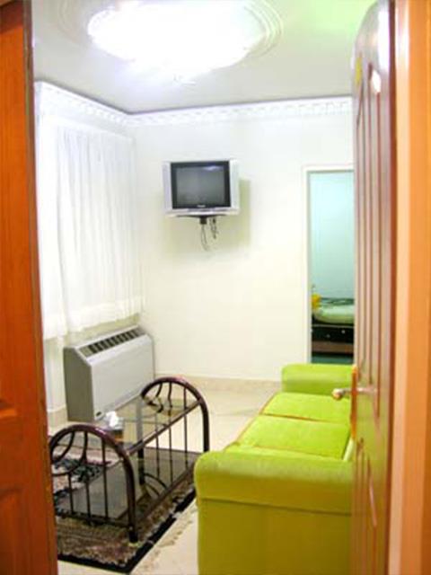 Ghasr Hotel Apartment Isfahan